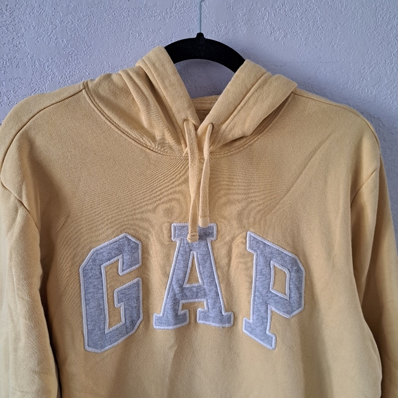 Men's Yellow GAP hoodie - Picture 2 of 4